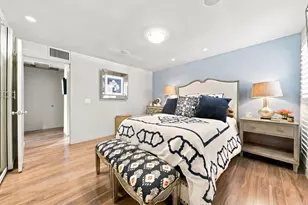 9126 Marina Pacifica Dr, Long Beach, CA 90803 - Photo 8