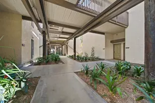 9126 Marina Pacifica Dr, Long Beach, CA 90803 - Photo 18