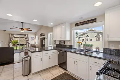 9116 Lake Valley Road, El Cajon, CA 92021 - Photo 14