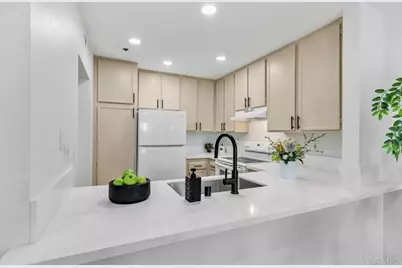 5980 Dandridge Lane #225, San Diego, CA 92115 - Photo 2