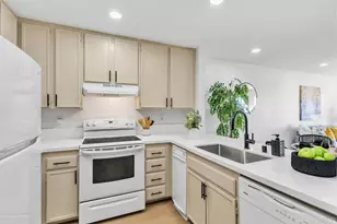 5980 Dandridge Ln, San Diego, CA 92115 - Photo 4