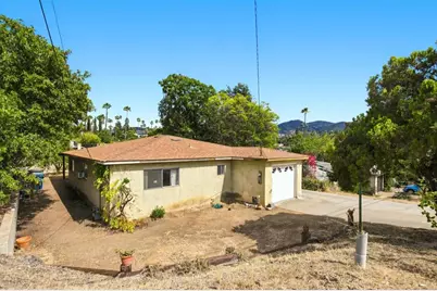 9049 Bubbling Wells Rd, Lakeside, CA 92040 - Photo 4
