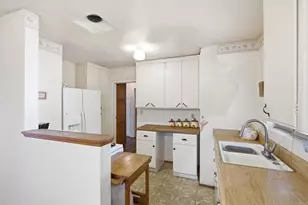 9049 Bubbling Wells Rd, Lakeside, CA 92040 - Photo 10