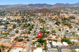 9049 Bubbling Wells Rd, Lakeside, CA 92040 - Photo 24