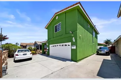 10520 California Avenue, South Gate, CA 90280 - Photo 48