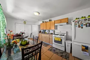 10520 California Ave, South Gate, CA 90280 - Photo 24