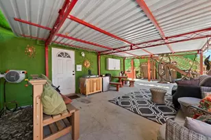 10520 California Ave, South Gate, CA 90280 - Photo 38