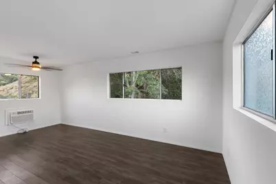 3813 Sierra Morena Avenue, Carlsbad, CA 92010 - Photo 16