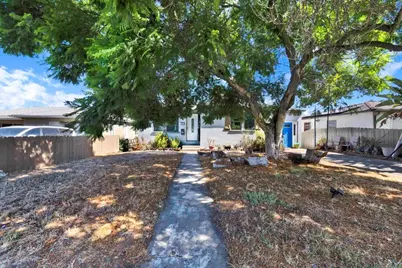 7008 Hybeth Drive, La Mesa, CA 91941 - Photo 4