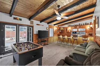 332 E Fairway Blvd, Big Bear City, CA 92314 - Photo 18