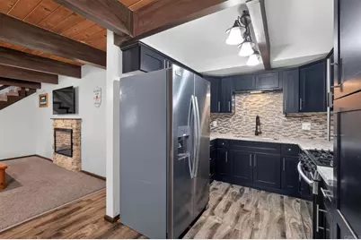 332 E Fairway Blvd, Big Bear City, CA 92314 - Photo 6