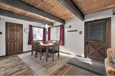 332 E Fairway Blvd, Big Bear City, CA 92314 - Photo 4