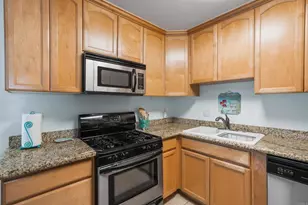 1052 Isabella Ave, Coronado, CA 92118 - Photo 12