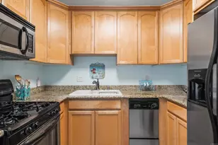 1052 Isabella Ave, Coronado, CA 92118 - Photo 10