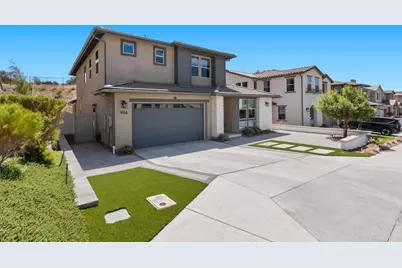914 Cayley Avenue, San Marcos, CA 92078 - Photo 2