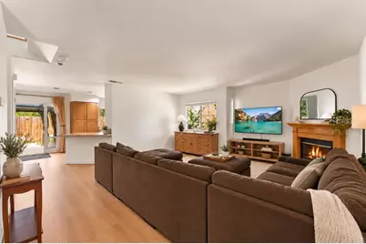2382 Maravilla Way, Oceanside, CA 92056 - Photo 2