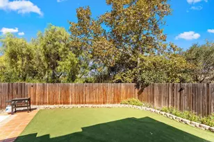 2382 Maravilla Way, Oceanside, CA 92056 - Photo 14