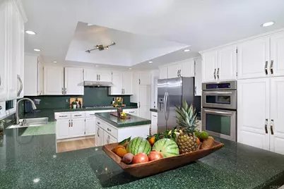 1598 Mesa Verde Drive, Vista, CA 92084 - Photo 10