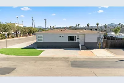 315 W Cypress Avenue, El Cajon, CA 92020 - Photo 4