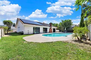 7701 Garboso Pl, Carlsbad, CA 92009 - Photo 6