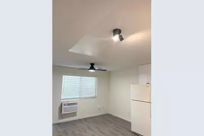 4260 44th Street #214, San Diego, CA 92115 - Photo 2