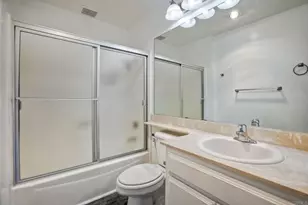 10350 Caminito Cuervo, San Diego, CA 92108 - Photo 14