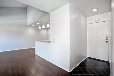 10350 Caminito Cuervo #111, San Diego, CA 92108 - Photo 2