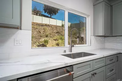 3880 Rojo Tierra Rd, La Mesa, CA 91941 - Photo 22