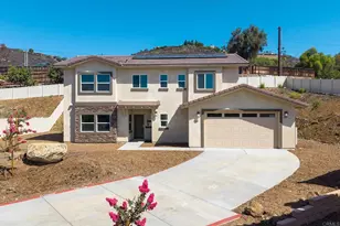 3880 Rojo Tierra Rd, La Mesa, CA 91941 - Photo 2