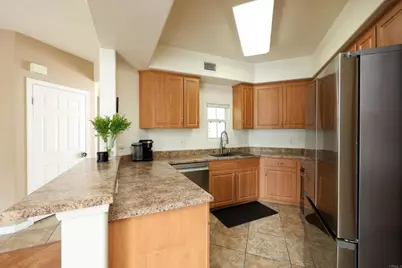 2724 Lake Pointe Drive, Spring Valley, CA 91977 - Photo 8