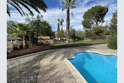 329 E South Avenue, Redlands, CA 92373 - Photo 30