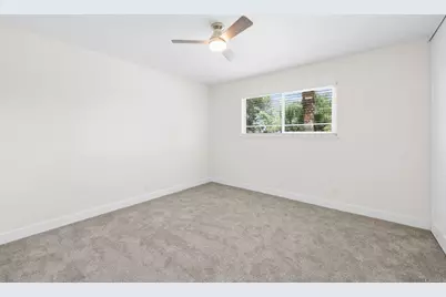 329 E South Avenue, Redlands, CA 92373 - Photo 22