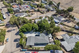 1720 Weaver St, San Diego, CA 92114 - Photo 48