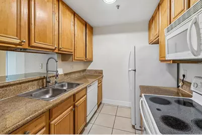 4041 Oakcrest Drive #303, San Diego, CA 92105 - Photo 10