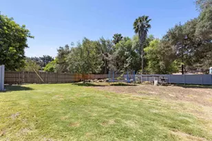 25812 Willow Ln, Escondido, CA 92026 - Photo 48