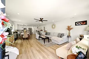 558 11th St, Imperial Beach, CA 91932 - Photo 2