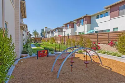 2022 Quartet Loop Unit 2, Chula Vista, CA 91915 - Photo 4