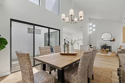 1604 Caminito Asterisco, La Jolla, CA 92037 - Photo 14