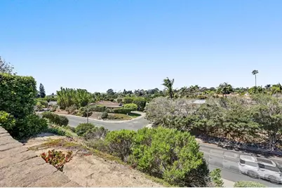 1604 Caminito Asterisco, La Jolla, CA 92037 - Photo 26