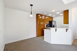 11145 Affinity Ct, San Diego, CA 92131 - Photo 6