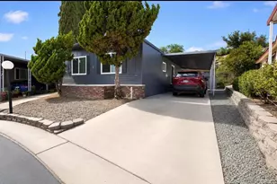 2003 Bayview Heights Dr #Spc 29, San Diego, CA 92105 - Photo 2
