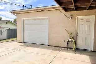 3685 La Hacienda Dr, San Bernardino, CA 92404 - Photo 40