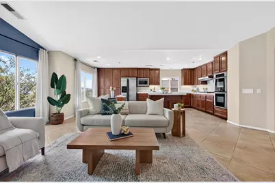 10441 Lake Breeze Drive, Spring Valley, CA 91977 - Photo 8