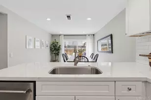 5441 Escarchosa Ln, San Diego, CA 92124 - Photo 12