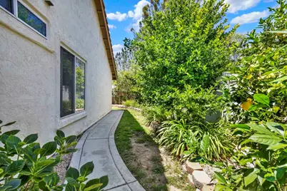 5179 Via Mindanao, Oceanside, CA 92057 - Photo 38