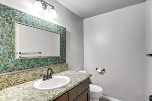 7955 Tinaja Ln, San Diego, CA 92139 - Photo 16