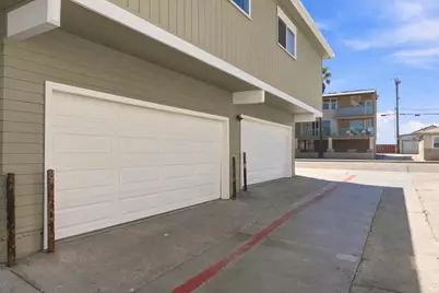 806 Manhattan Ct, Pacific Beach (San Diego), CA 92109 - Photo 4