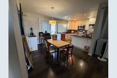 10480 Greenford Drive, San Diego, CA 92126 - Photo 4