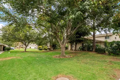 1313 Via Santiago #A, Corona, CA 92882 - Photo 18