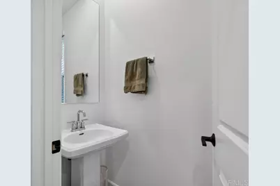 824 Makani Street #1, Chula Vista, CA 91911 - Photo 10